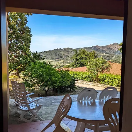 I Fiori Di Salici アパートホテル