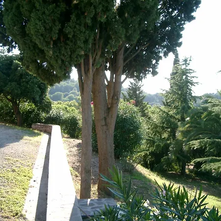 I Fiori Di Salici 公寓式酒店 3*