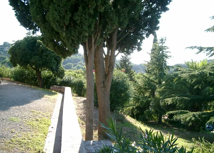 I Fiori Di Salici Aparthotel 3*