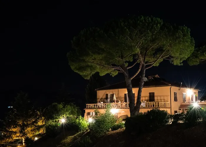 I Fiori Di Salici Aparthotel 3*